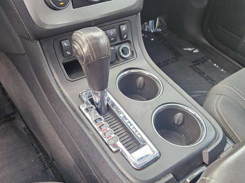 2016 GMC Acadia SLE-2