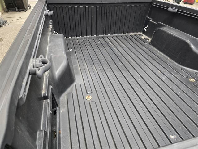 2017 Toyota Tacoma SR