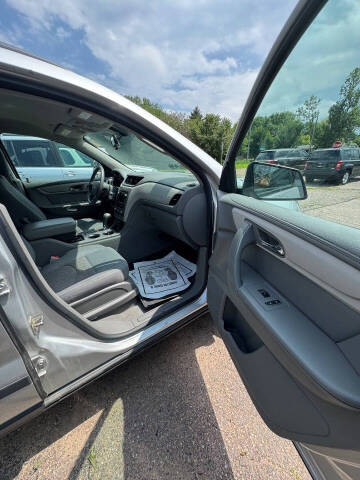 2017 Chevrolet Traverse LS