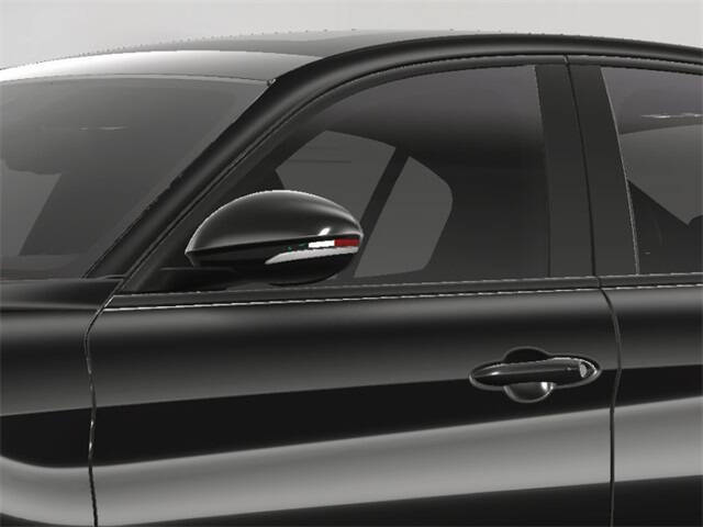 2025 Alfa Romeo Giulia Intensa