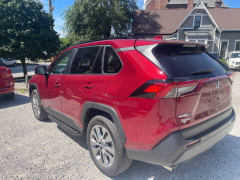 2023 Toyota RAV4 XLE Premium