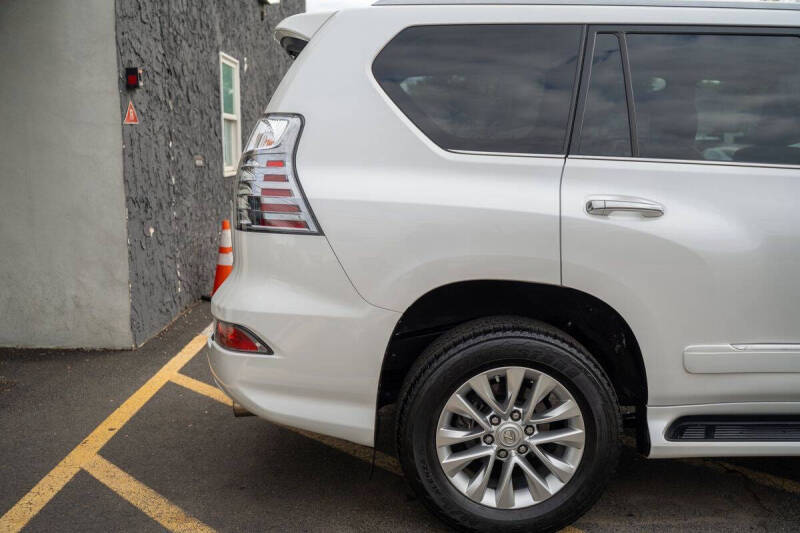 2016 Lexus GX 460