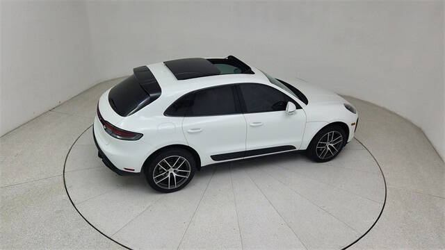 2023 Porsche Macan