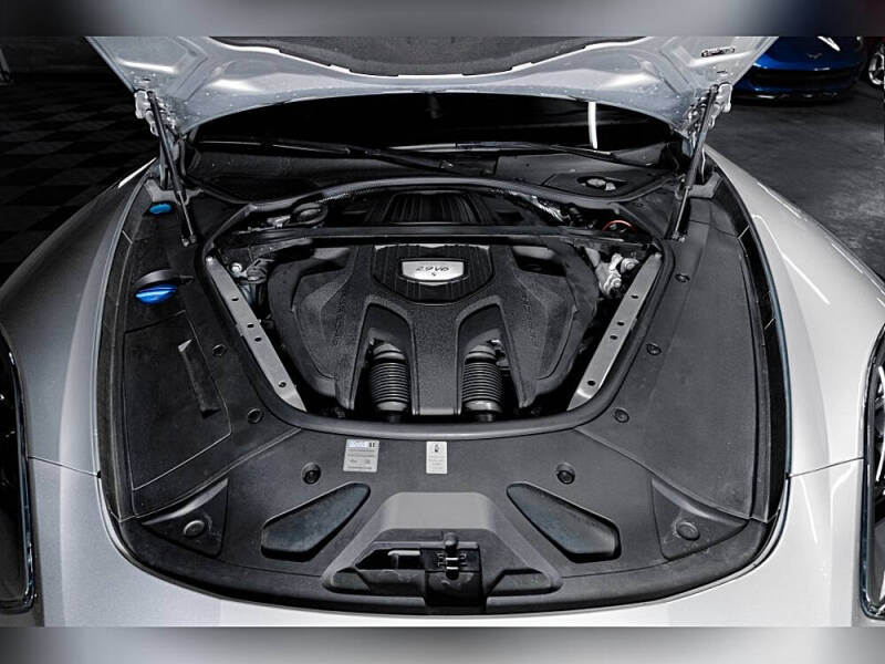 2018 Porsche Panamera 4S Executive