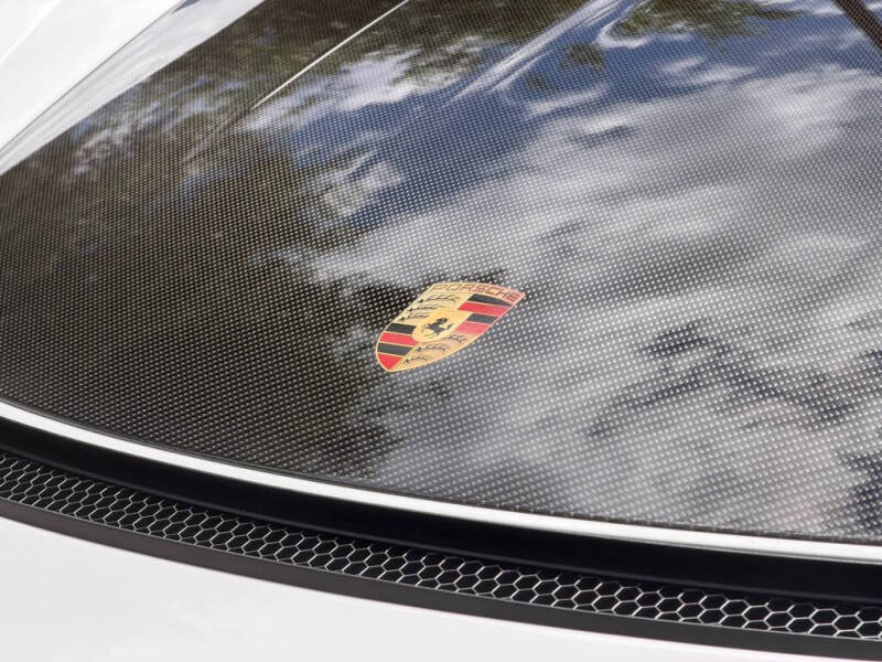 2023 Porsche 718 Cayman GT4 RS