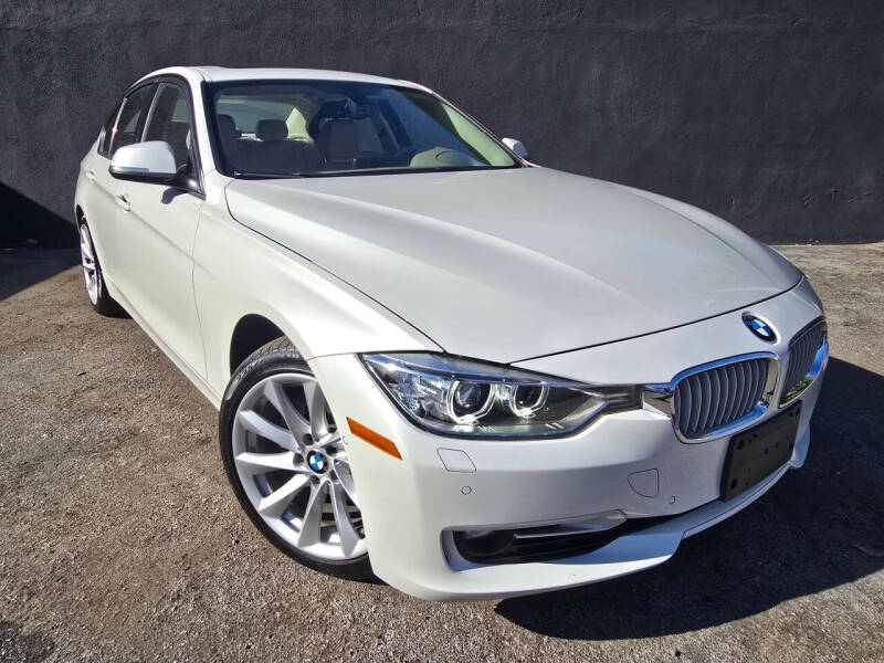 2012 BMW 3 Series 328i