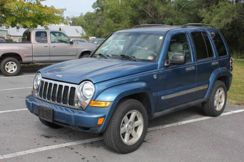 2005 Jeep Liberty for sale at Auto Bahn Motors in Winchester VA