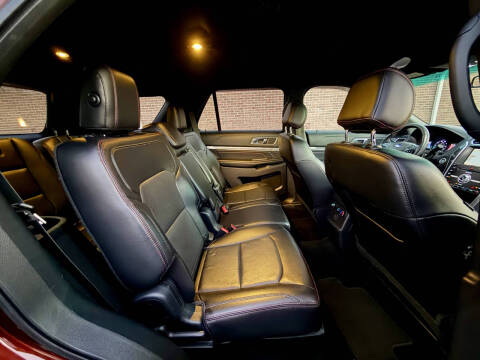 2016 Ford Explorer Sport