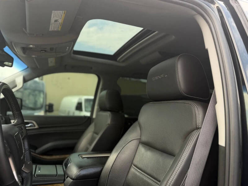 2017 GMC Yukon Denali