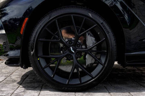 2025 Aston Martin DBX 707