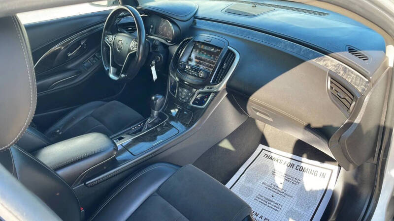 2016 Buick LaCrosse