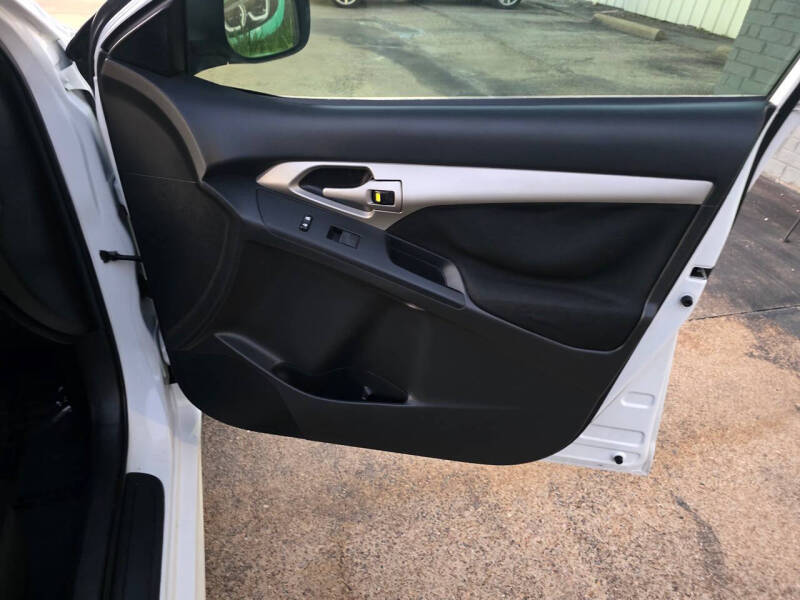 2010 Toyota Matrix S