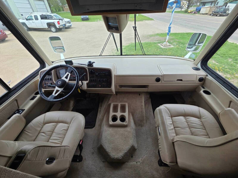2003 Workhorse W22