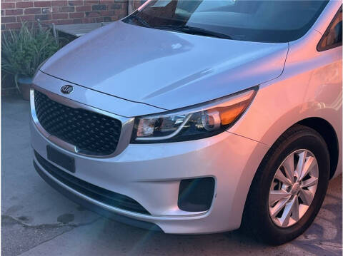 2015 Kia Sedona LX