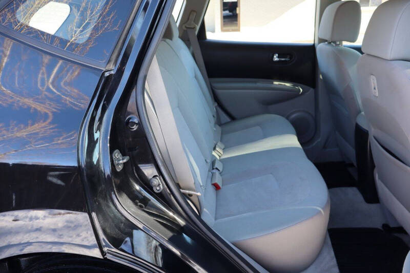 2014 Nissan Rogue Select S