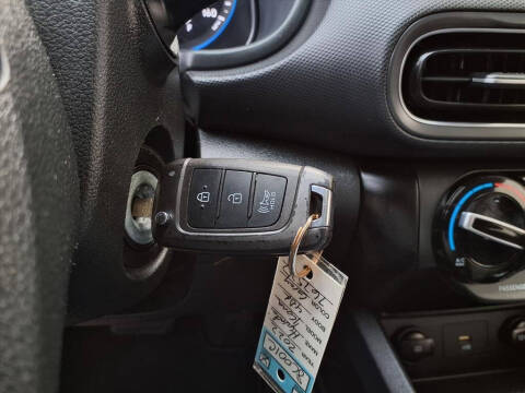 2022 Hyundai Kona SE