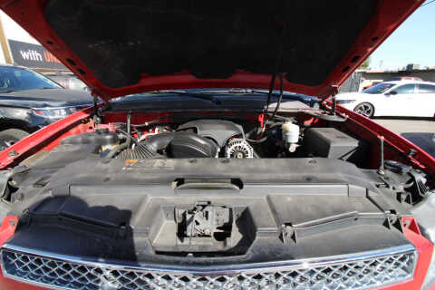 2012 Chevrolet Avalanche LS