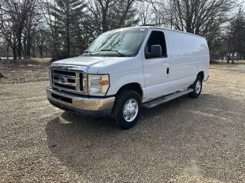 2010 Ford E-Series for sale at Oakdale Auto Sales in Lakeland MN