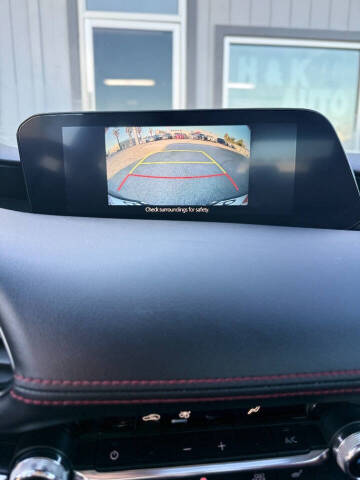 2022 Mazda Mazda3 Sedan Carbon Edition