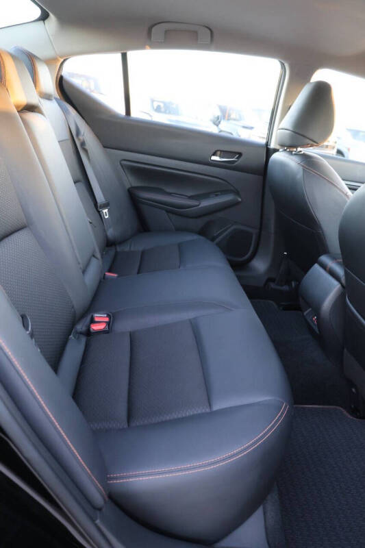 2022 Nissan Altima 2.5 SR