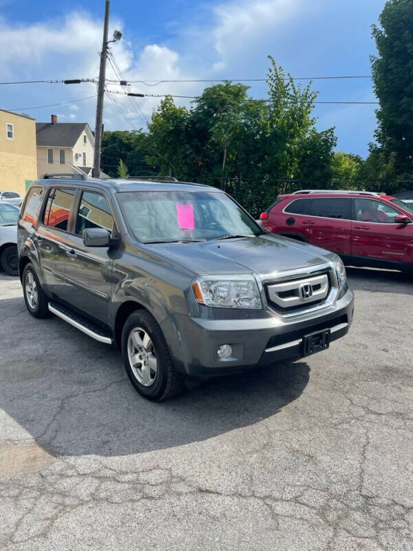 2011 Honda Pilot for sale at Lyell & Dewey Auto Inc in Rochester NY