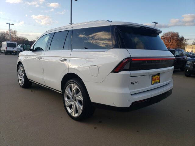 2025 Lincoln Navigator Reserve