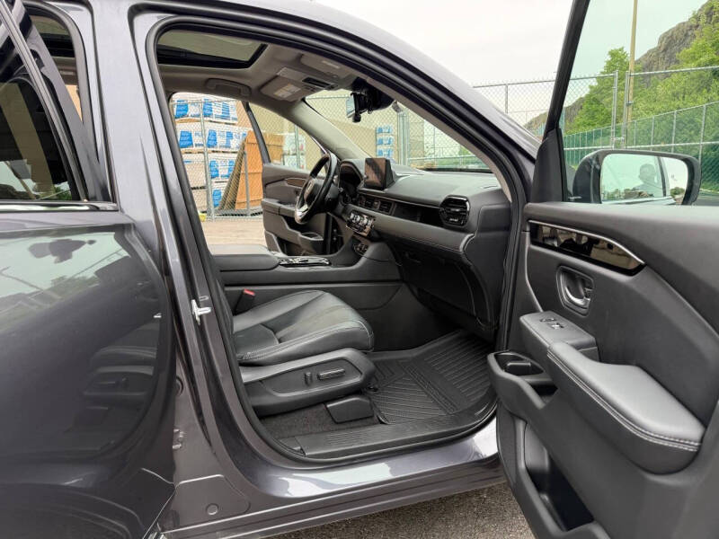 2023 Honda Pilot Touring