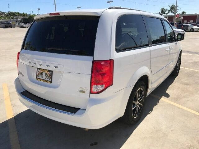 2016 Dodge Grand Caravan R/T