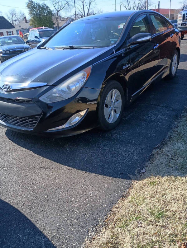 2014 Hyundai Sonata Hybrid for sale at R & R Motor Sports in New Albany IN