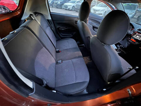 2018 Mitsubishi Mirage SE