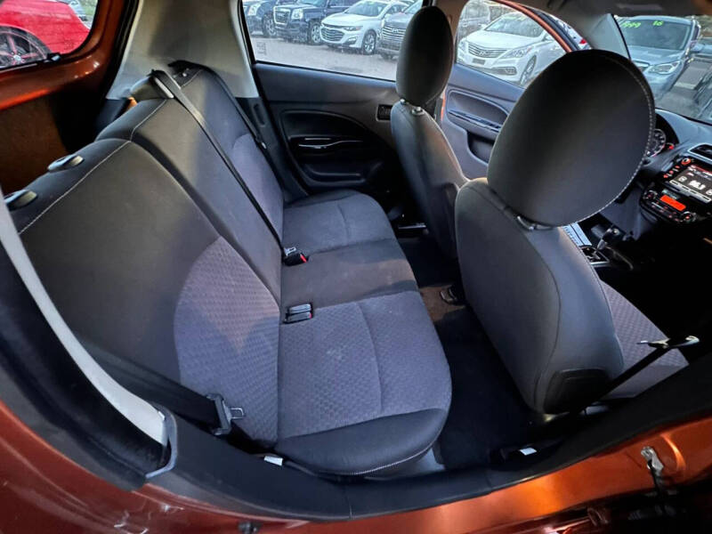 2018 Mitsubishi Mirage SE