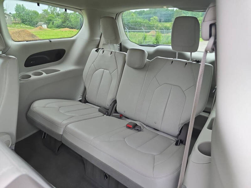 2020 Chrysler Pacifica Touring L Plus