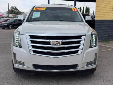 2017 Cadillac Escalade ESV Luxury