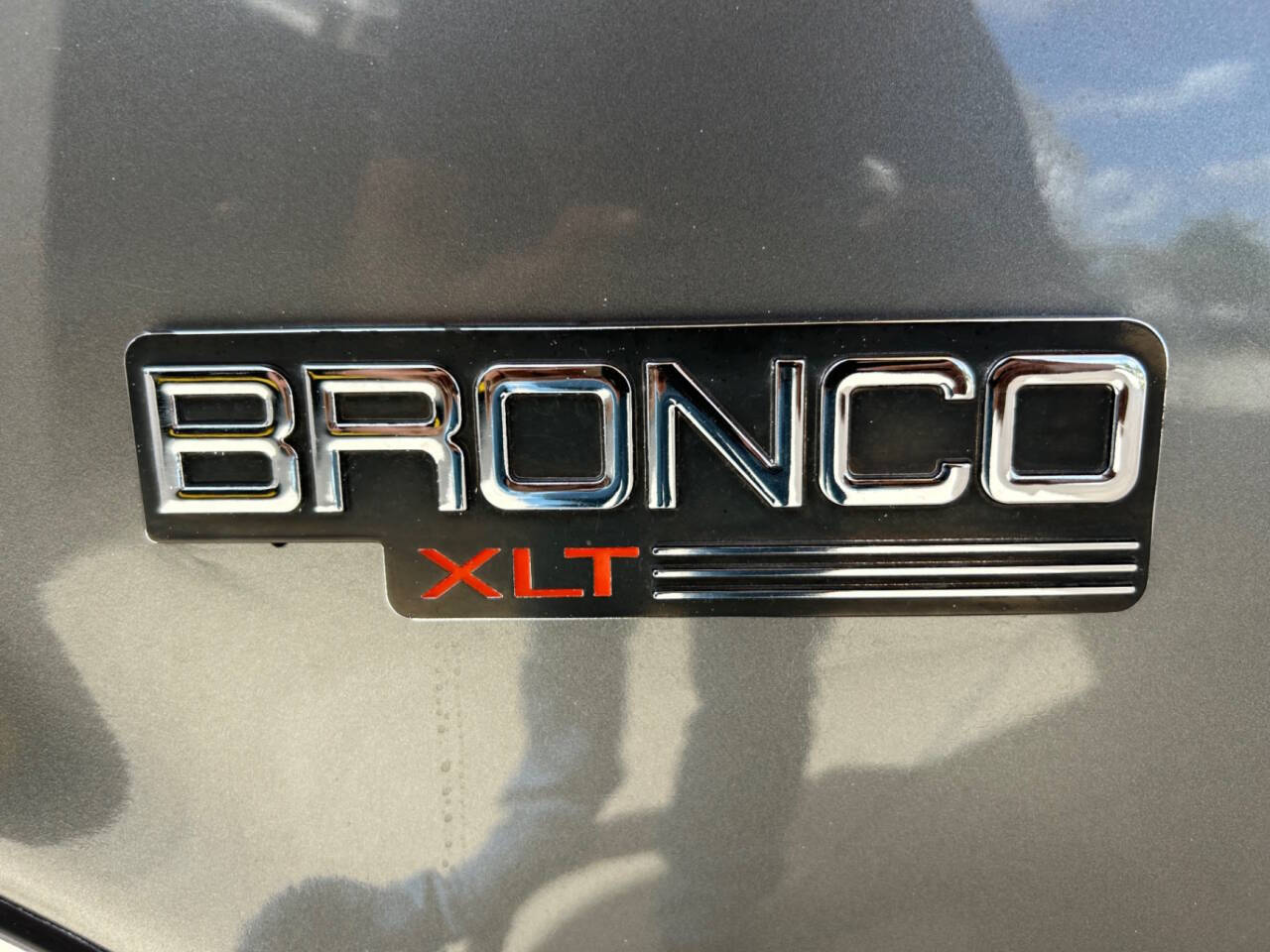 1989 Ford Bronco 19