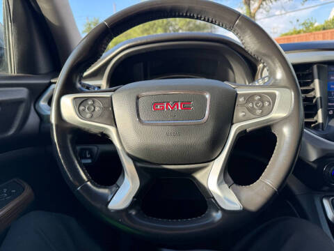 2020 GMC Acadia SLE