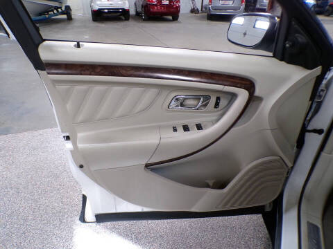 2010 Ford Taurus Limited