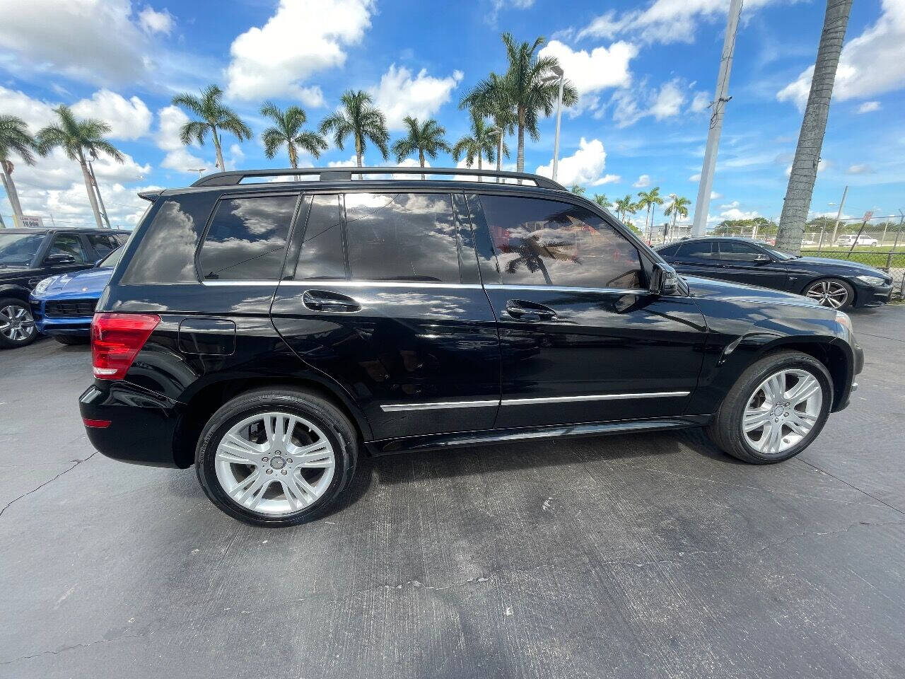 2015 MERCEDES-BENZ GLK-Class SUV / Crossover - $15,900