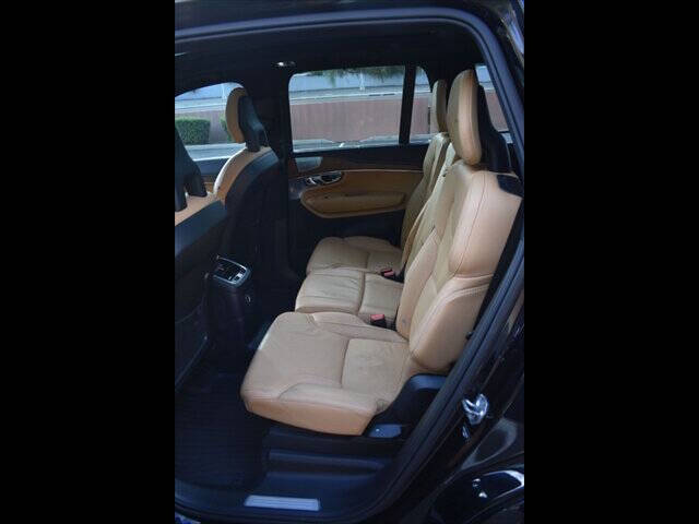 2017 Volvo XC90 T8 eAWD Inscription