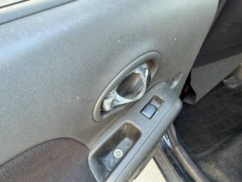 2014 Nissan cube 1.8 S