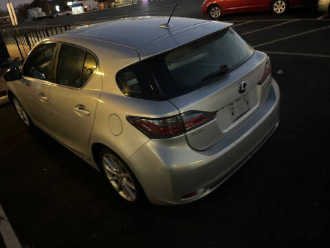 2012 Lexus CT 200h Premium
