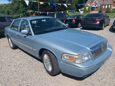 2009 Mercury Grand Marquis for sale at Trocci's Auto Sales in West Pittsburg PA