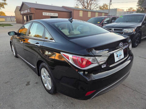 2011 Hyundai Sonata Hybrid