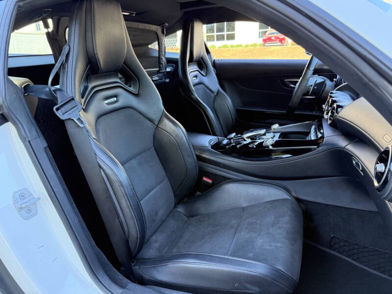 2017 Mercedes-Benz AMG GT