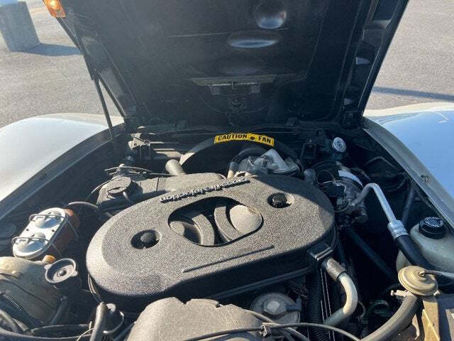 1982 Chevrolet Corvette 12