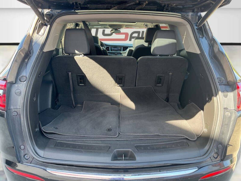 2021 Buick Enclave Essence