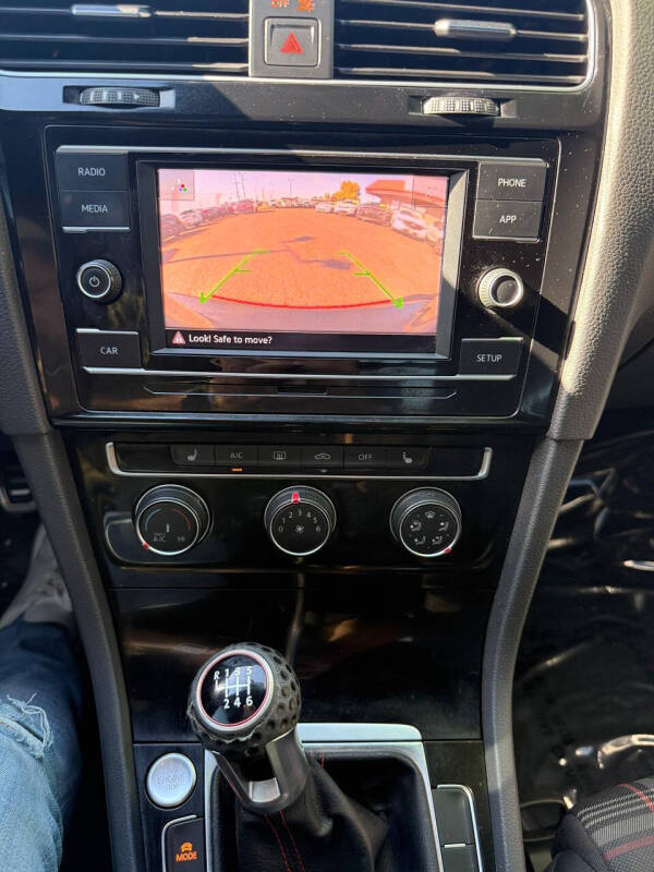 2019 Volkswagen Golf GTI Rabbit Edition