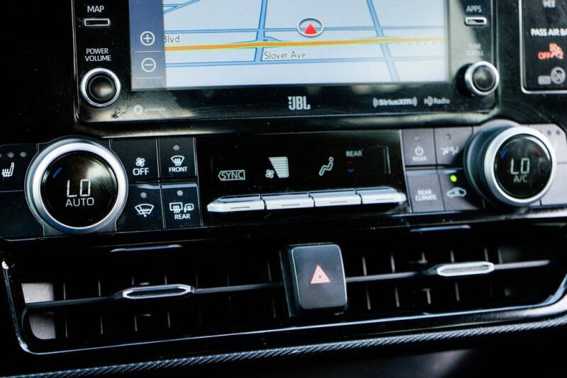 2021 Toyota Highlander XSE