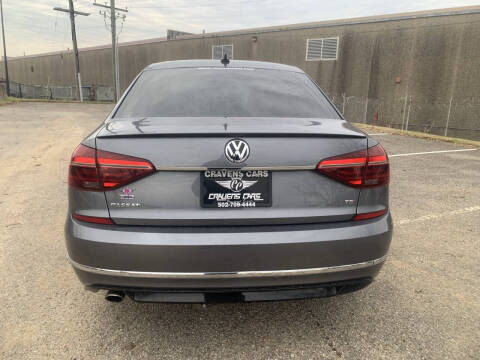 2017 Volkswagen Passat 1.8T R-Line