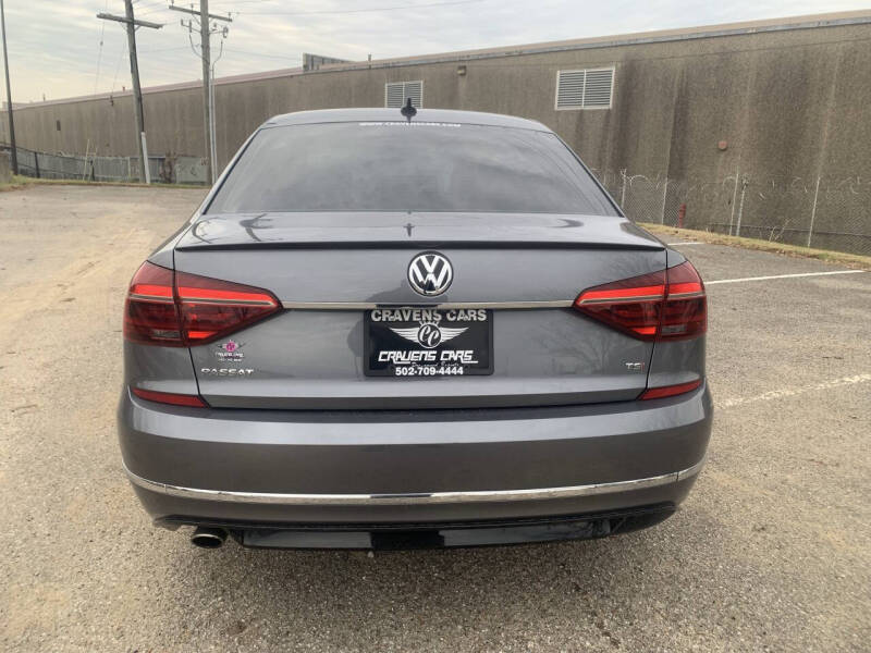 2017 Volkswagen Passat 1.8T R-Line
