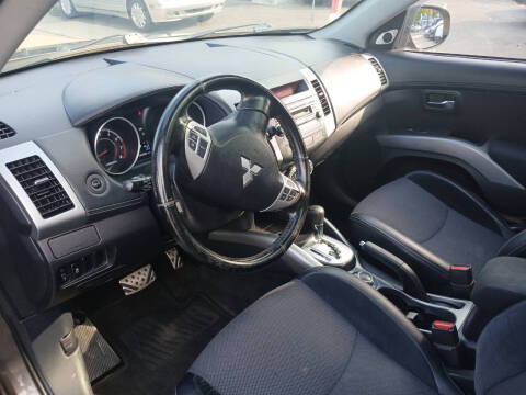 2011 Mitsubishi Outlander GT